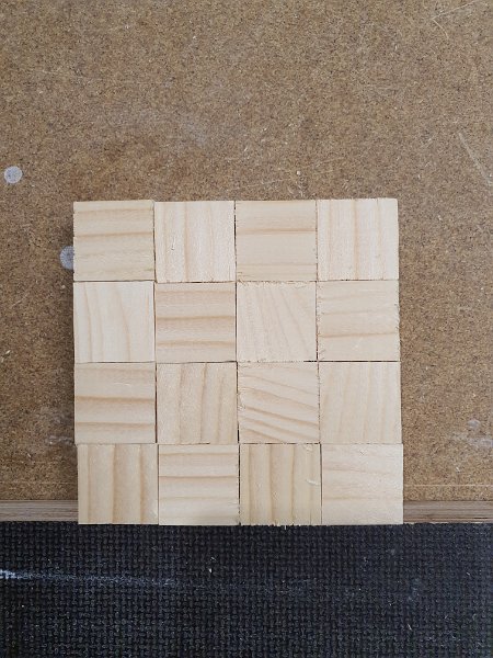 F01 (8)